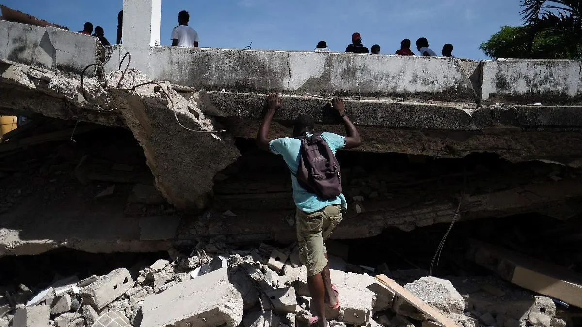 Aumenta cifras de muertos por terremoto en Haití 